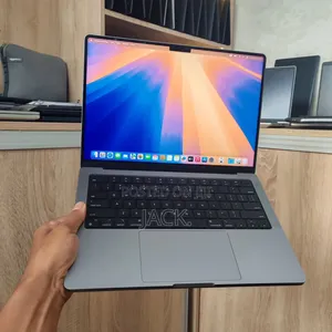 Laptop Apple MacBook Pro 2023 M2 Max 32GB Apple M2 SSD 1T