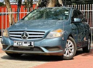 Mercedes-Benz B-Class 2012 Blue