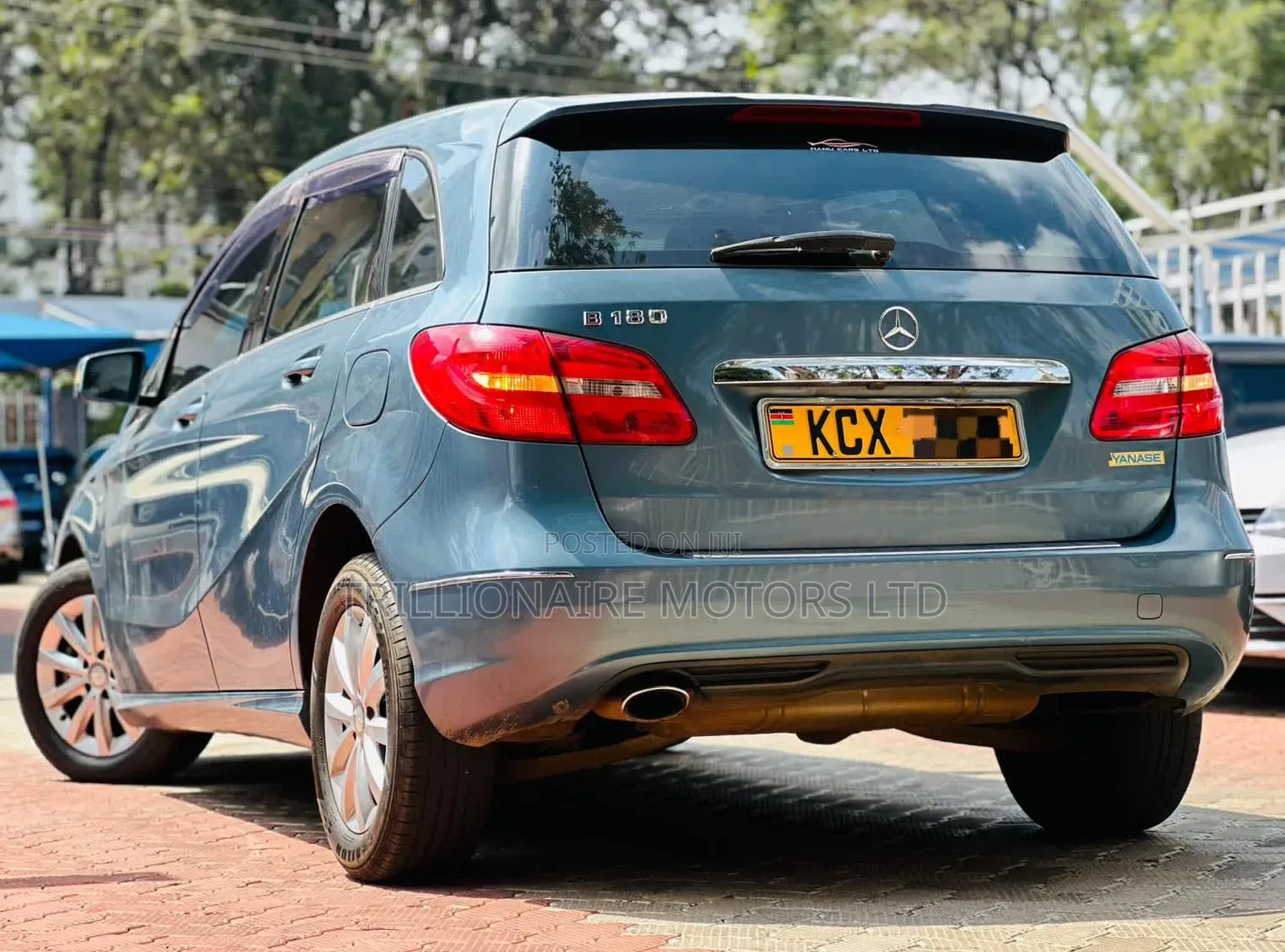 Mercedes-Benz B-Class 2012 Blue