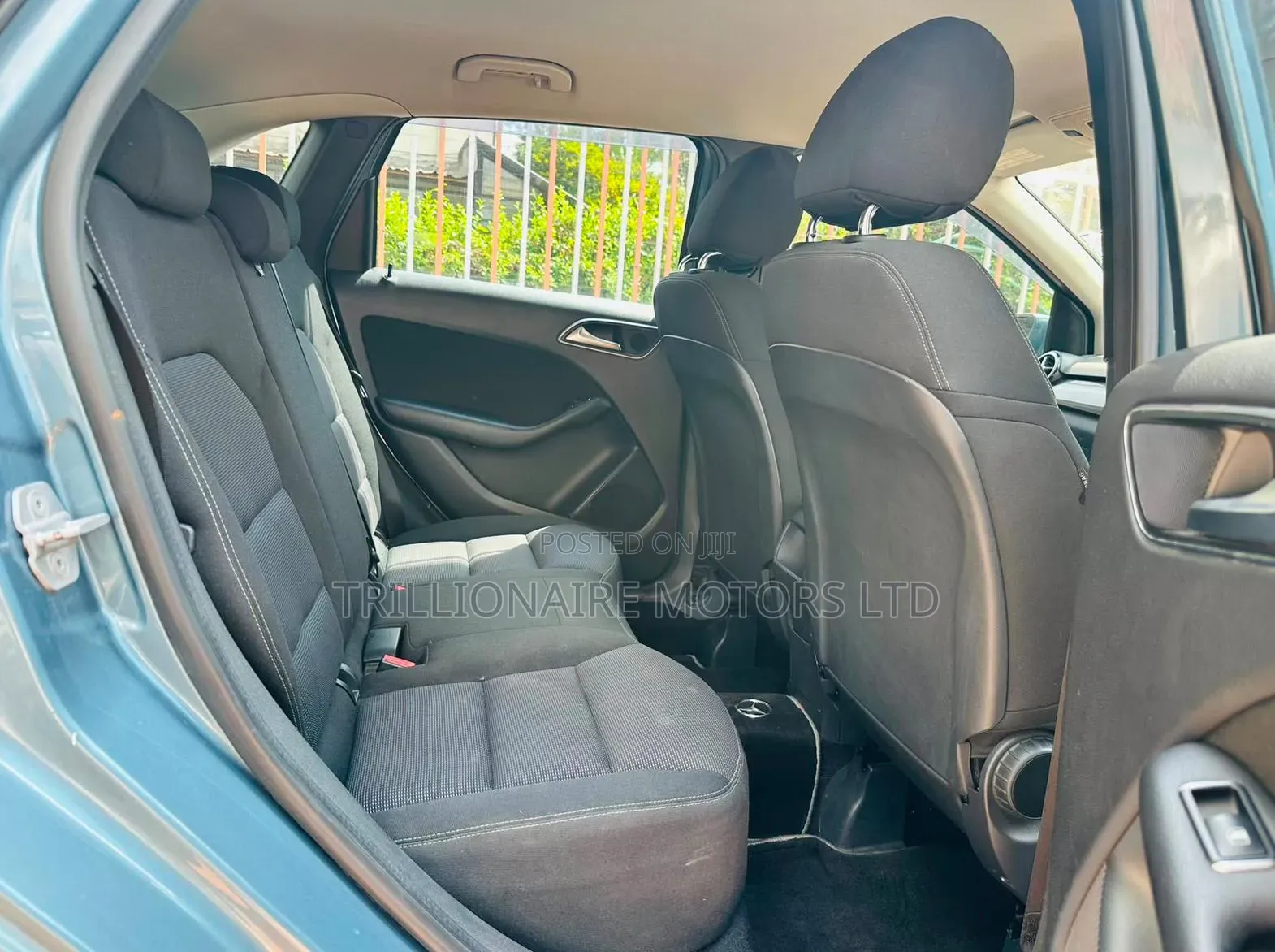Mercedes-Benz B-Class 2012 Blue