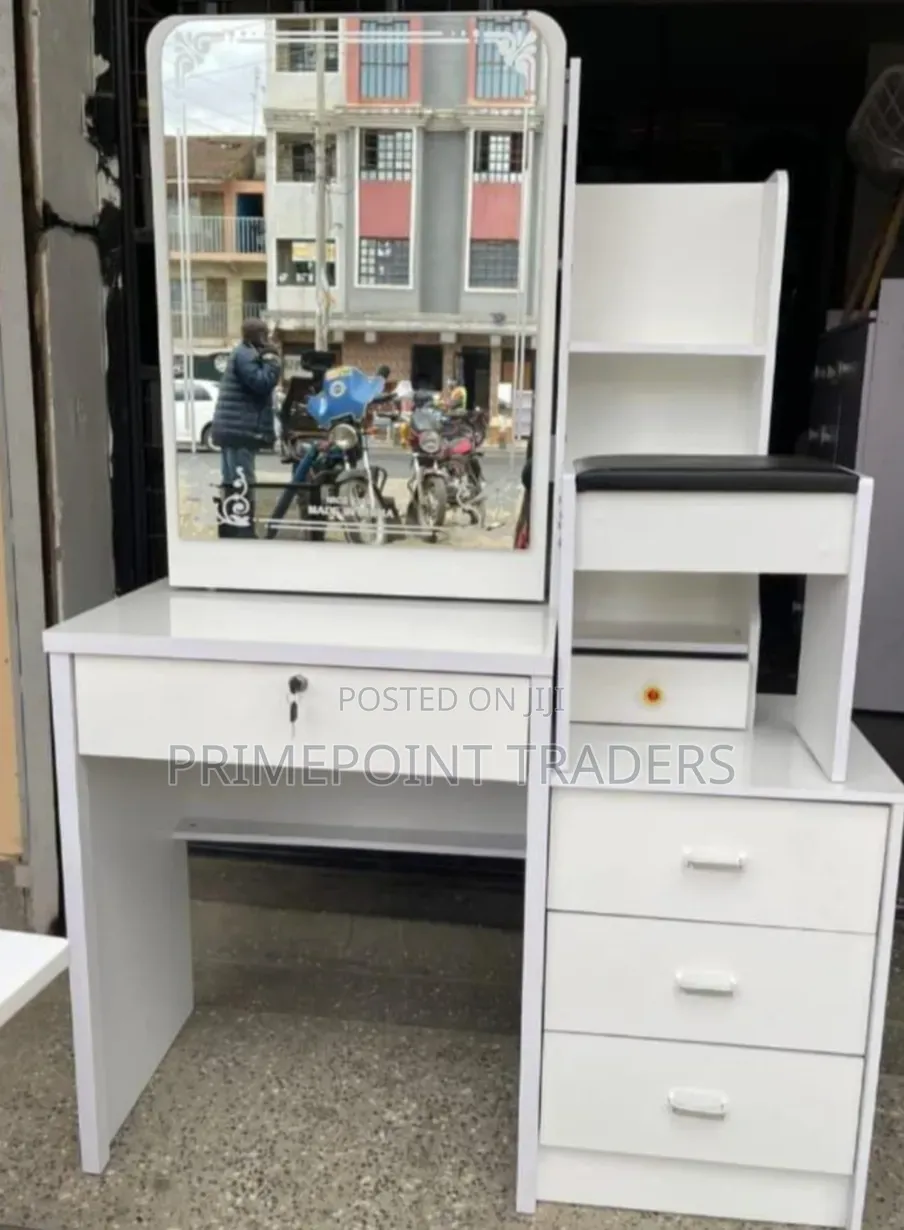Dressing Table,Stylish White Dressing Table With Mirror
