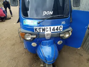 Piaggio 2021 Blue