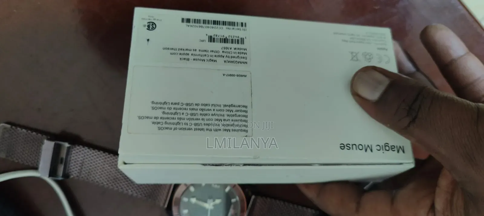 Apple Magic Mouse 2 (Model A1657) - Full Box Kit