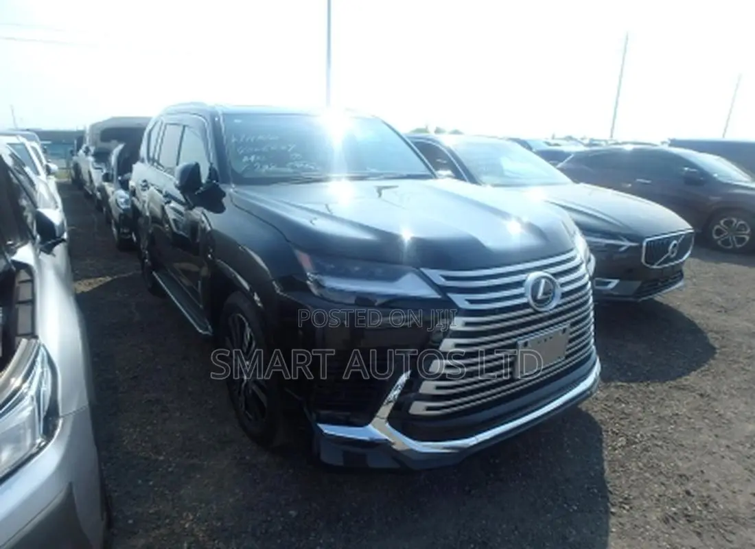 Lexus LX 700h 2025 Black
