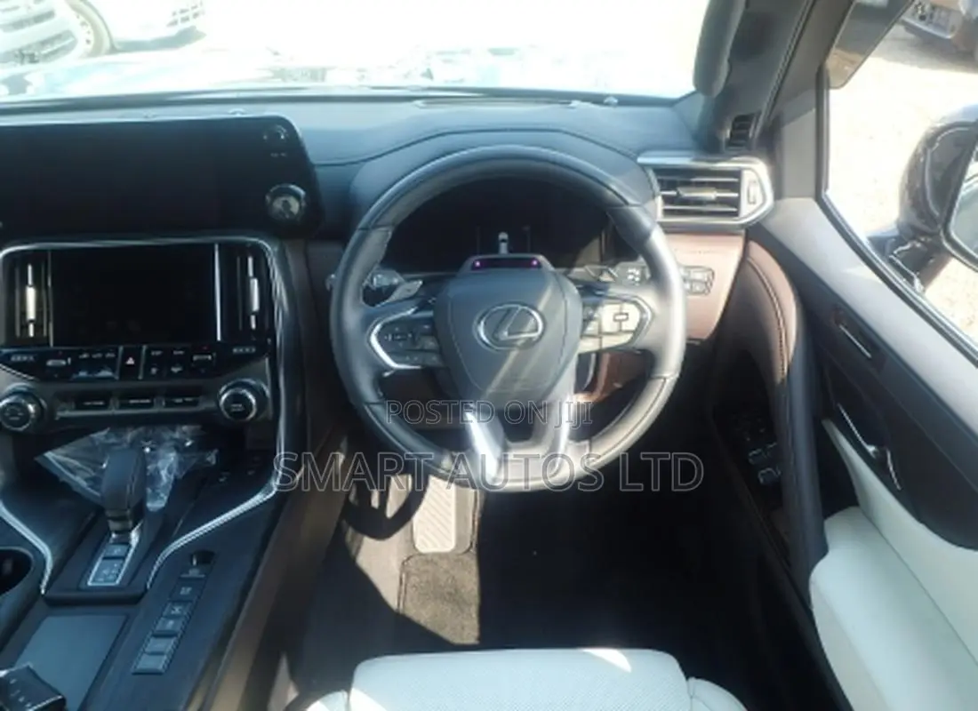 Lexus LX 700h 2025 Black