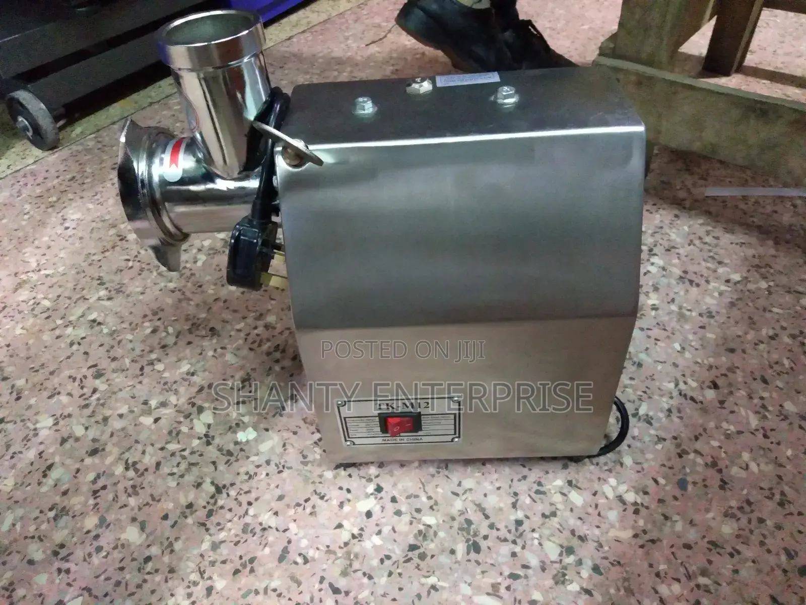 Commercial Meat Mincer M12
