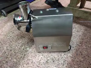 Commercial Meat Mincer M12