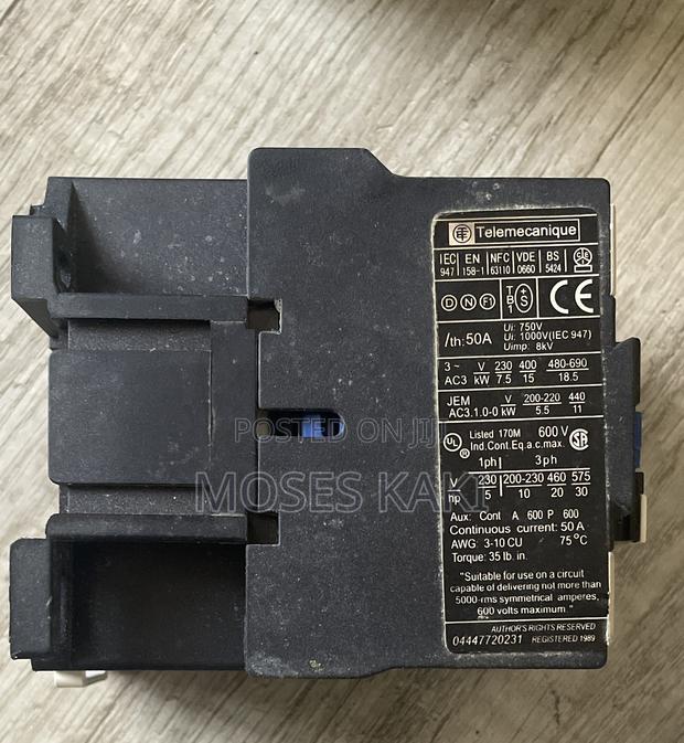 Lc1 D32 Contactor - thumbnail 3