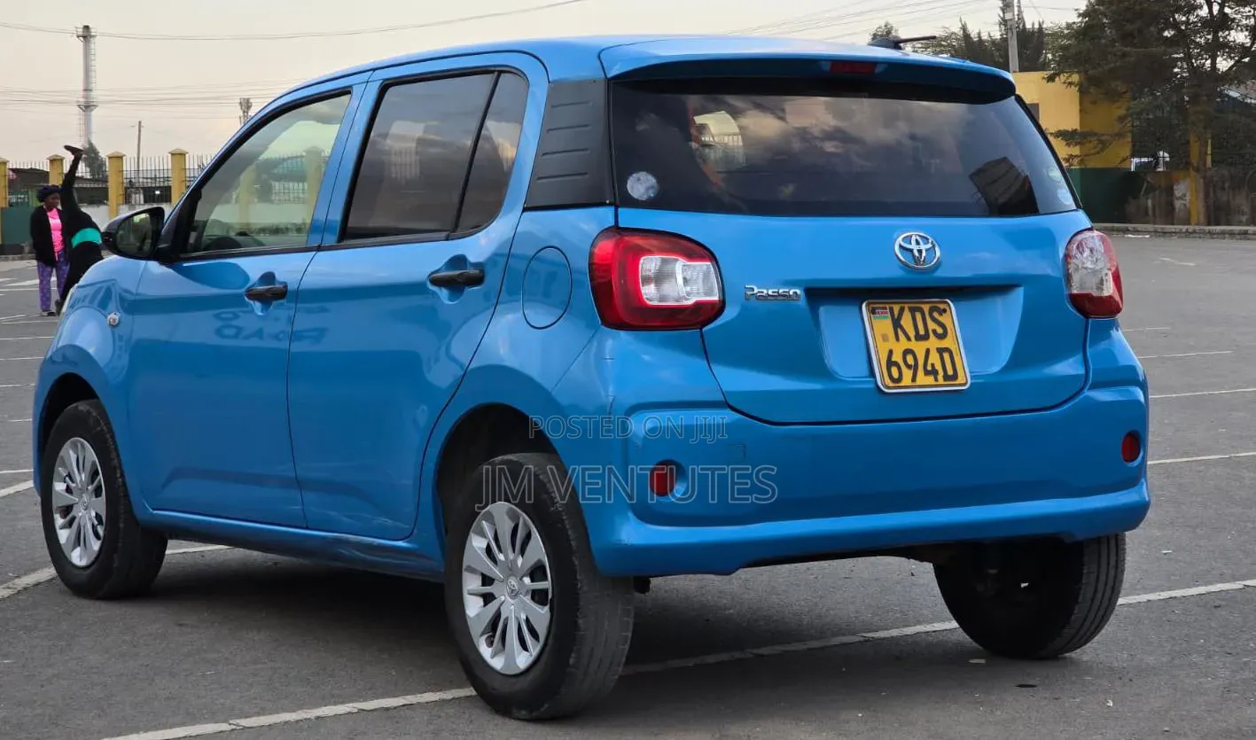 Toyota Passo 2018 Blue