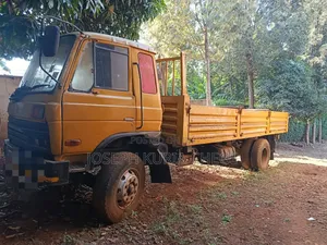 Nissan Diesel Lorry