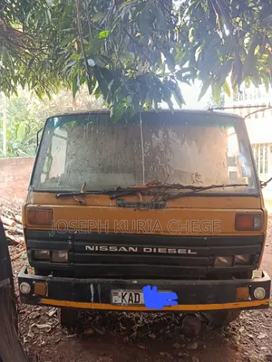 Nissan Diesel Lorry