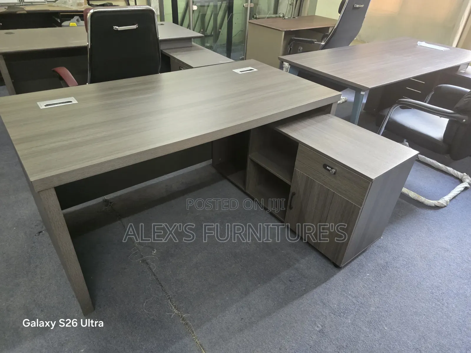 Hospital Lshape Office Desk