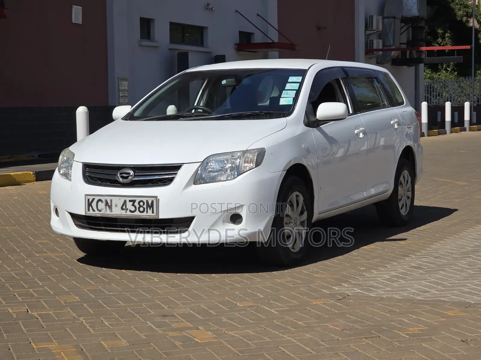 Toyota Corolla Fielder 2010 White