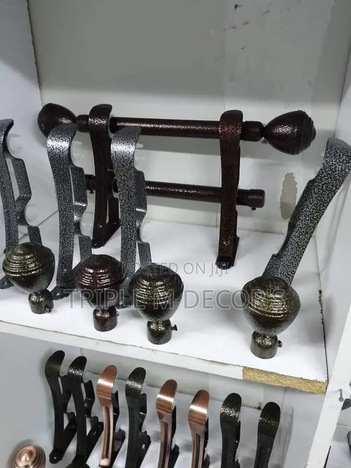 High-Durability Powder Coated Rods With Accessories