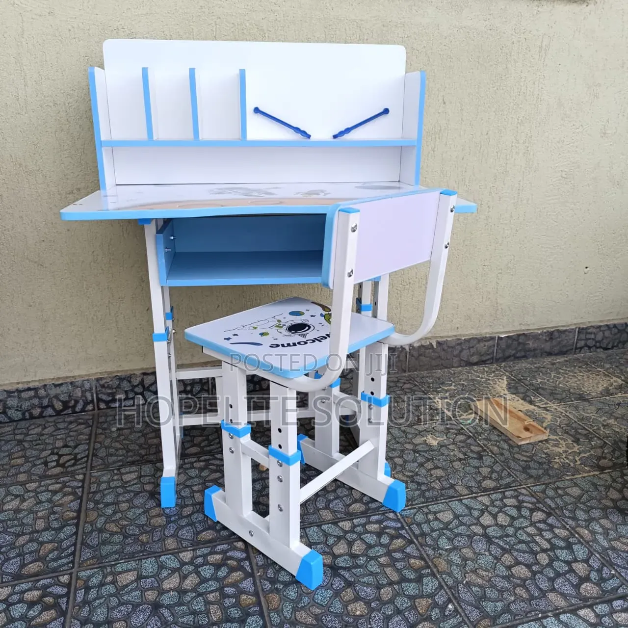 Study Table Suitable for Ages 3 to 10 Yrs