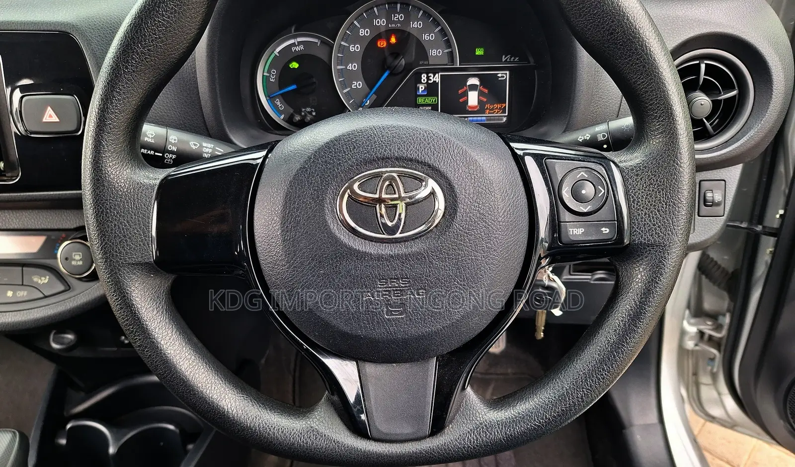 Toyota Vitz 2019 Silver