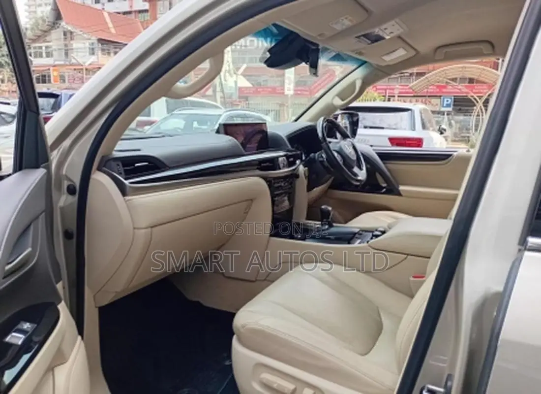 Lexus LX 450d AWD 2019 Gold