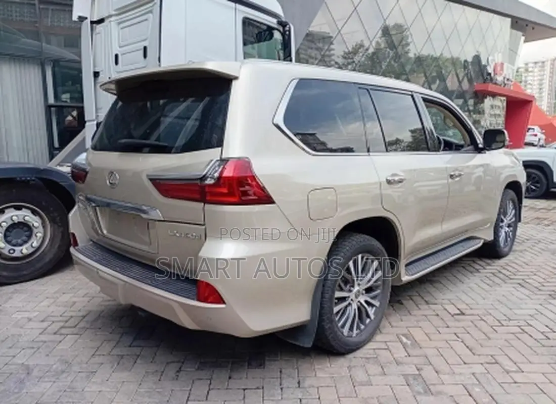 Lexus LX 450d AWD 2019 Gold