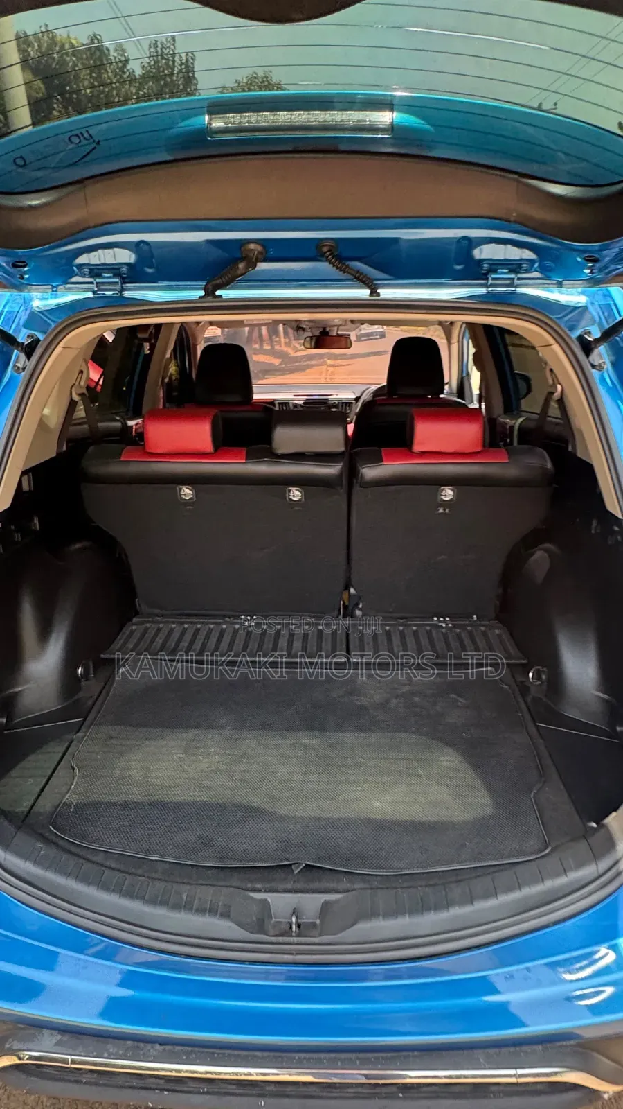 Toyota RAV4 2018 Blue