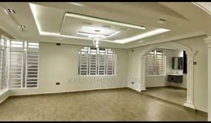 5bdrm Townhouse/Terrace in Thika Salama Estate, Gatuanyaga for sale