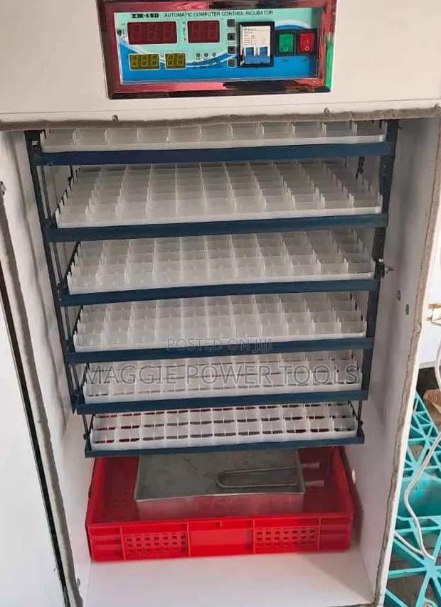 Approved 528 Eggs Incubator/528 Eggs Incubator