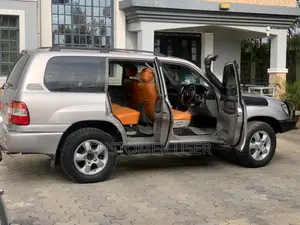 Toyota Land Cruiser 100 4.2 TD 2004 Gray