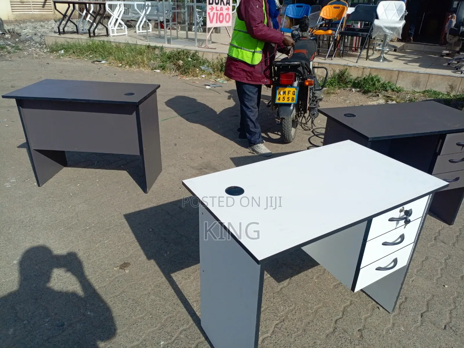 Light Weight Desk/Brand New Digital Office Desk