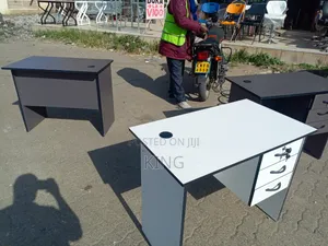 Light Weight Desk/Brand New Digital Office Desk