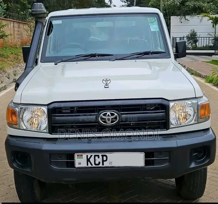 Toyota Land Cruiser 2018 Black
