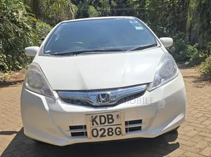 Honda Fit 2013 White