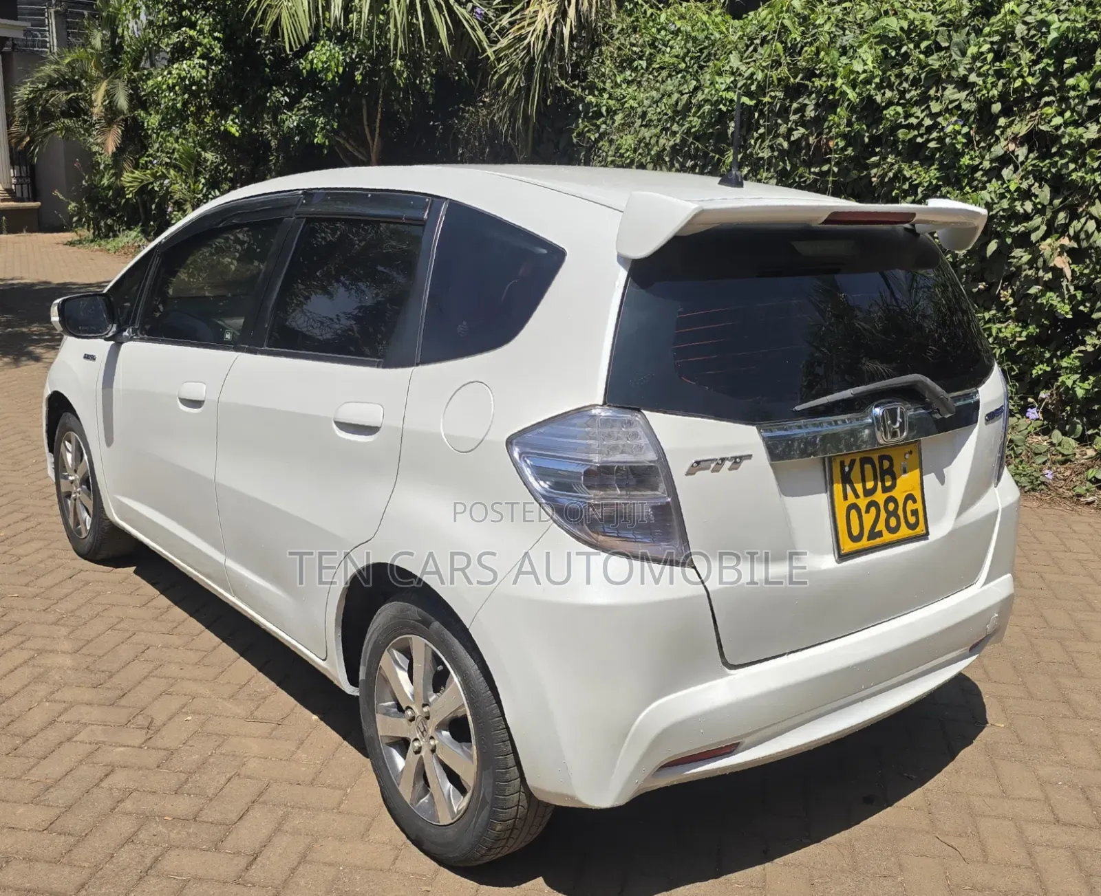 Honda Fit 2013 White