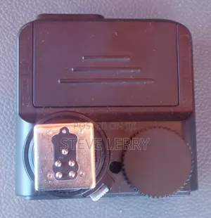 MINT Condition Godox X2t-C Wireless Flash Trigger for Canon.