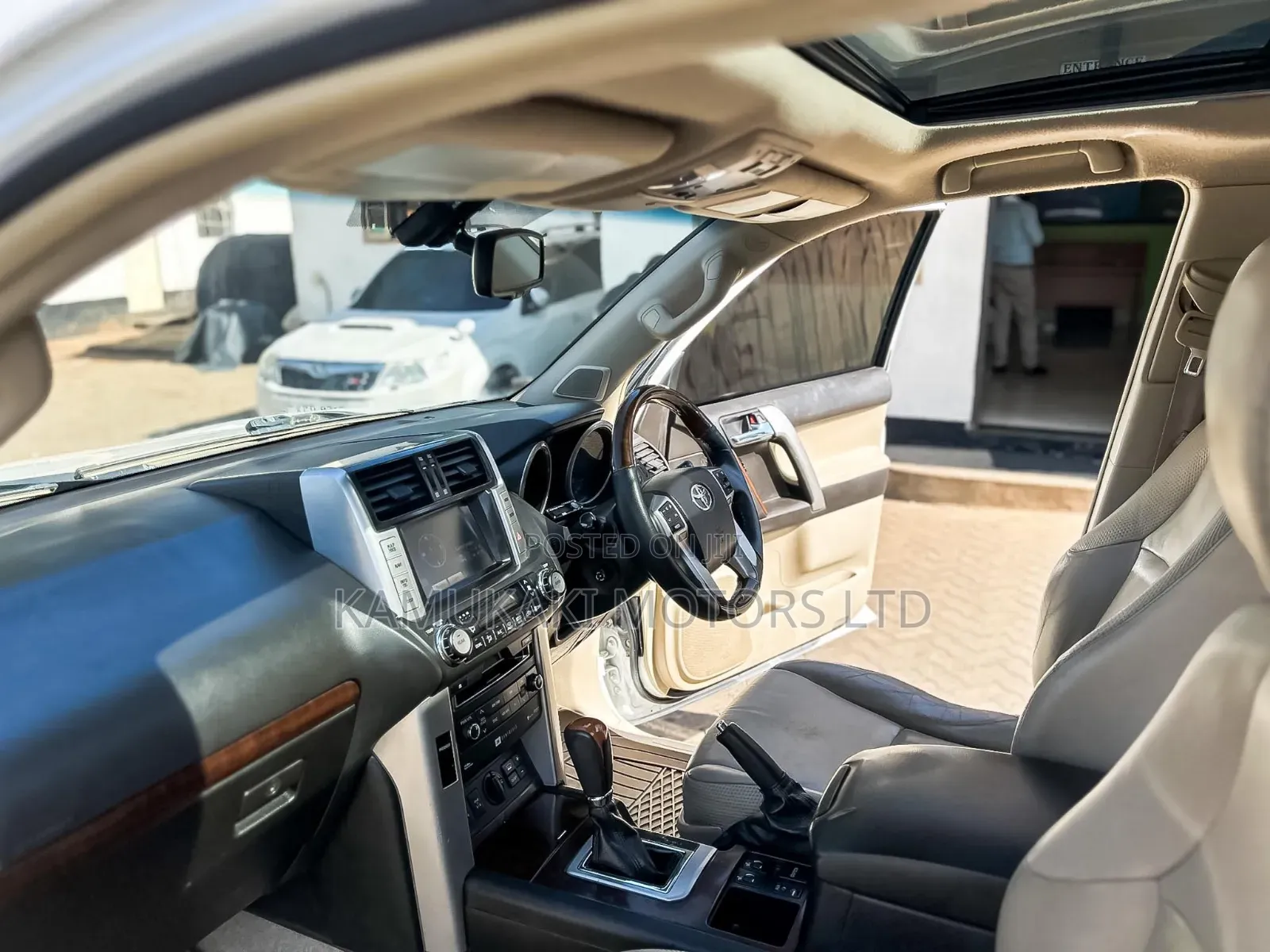 Toyota Land Cruiser Prado 3.0 TD 2012 White