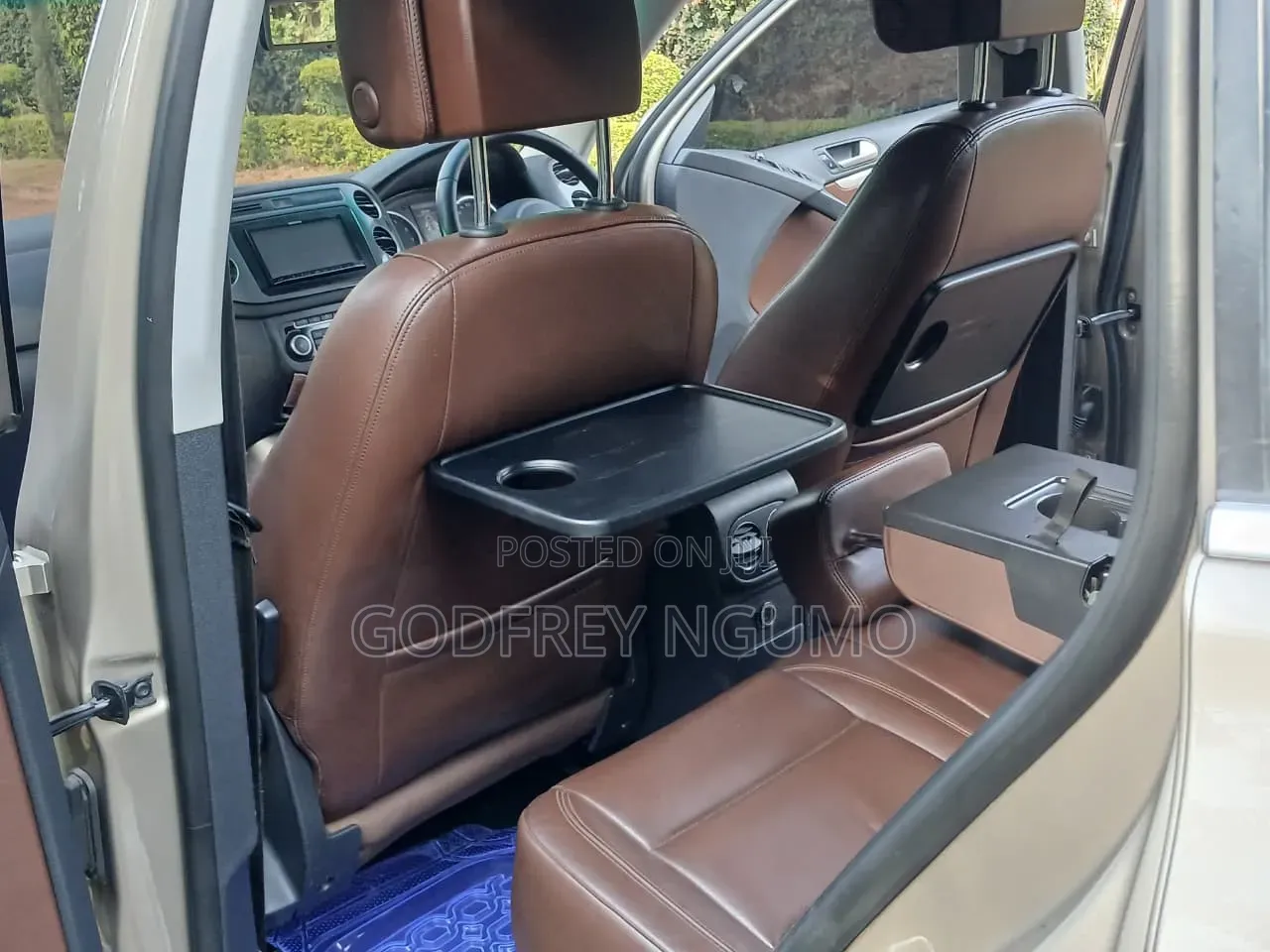 Volkswagen Tiguan 2012 Gold