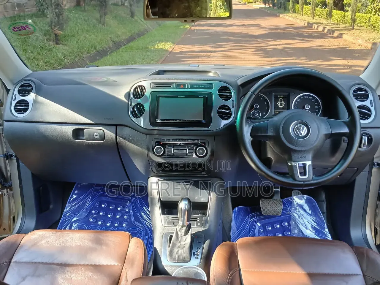 Volkswagen Tiguan 2012 Gold