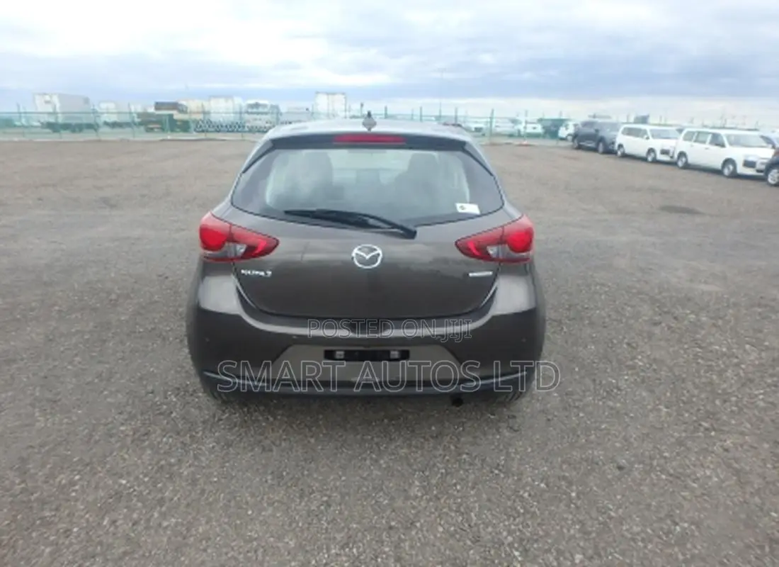 Mazda 2 2019 Brown