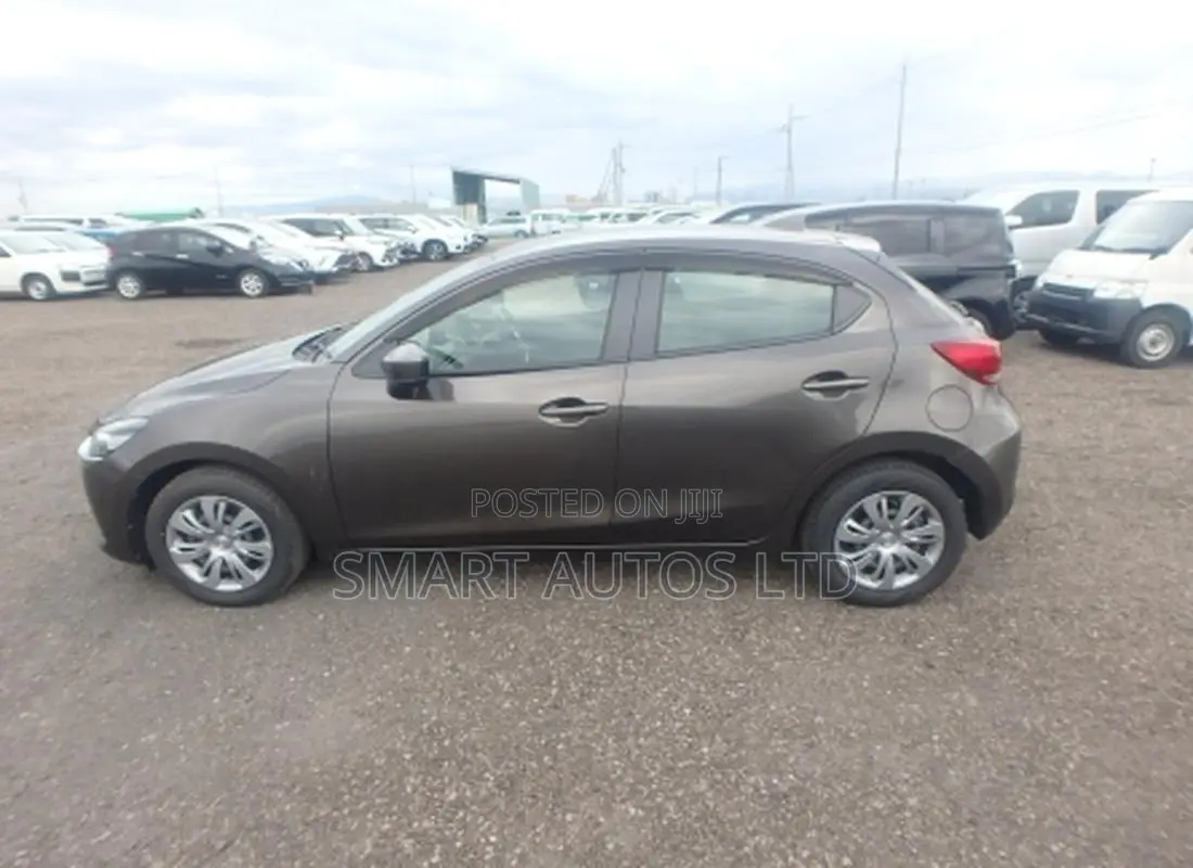 Mazda 2 2019 Brown