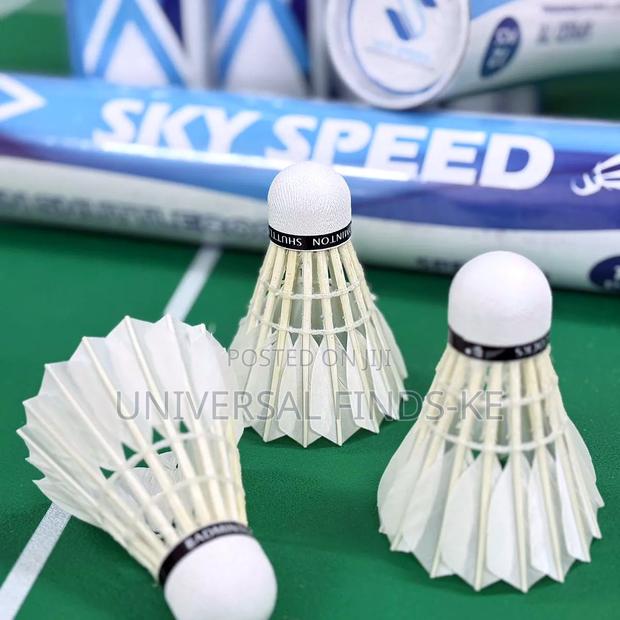 Badminton Shuttlecocks Durable Training Practice - thumbnail 2