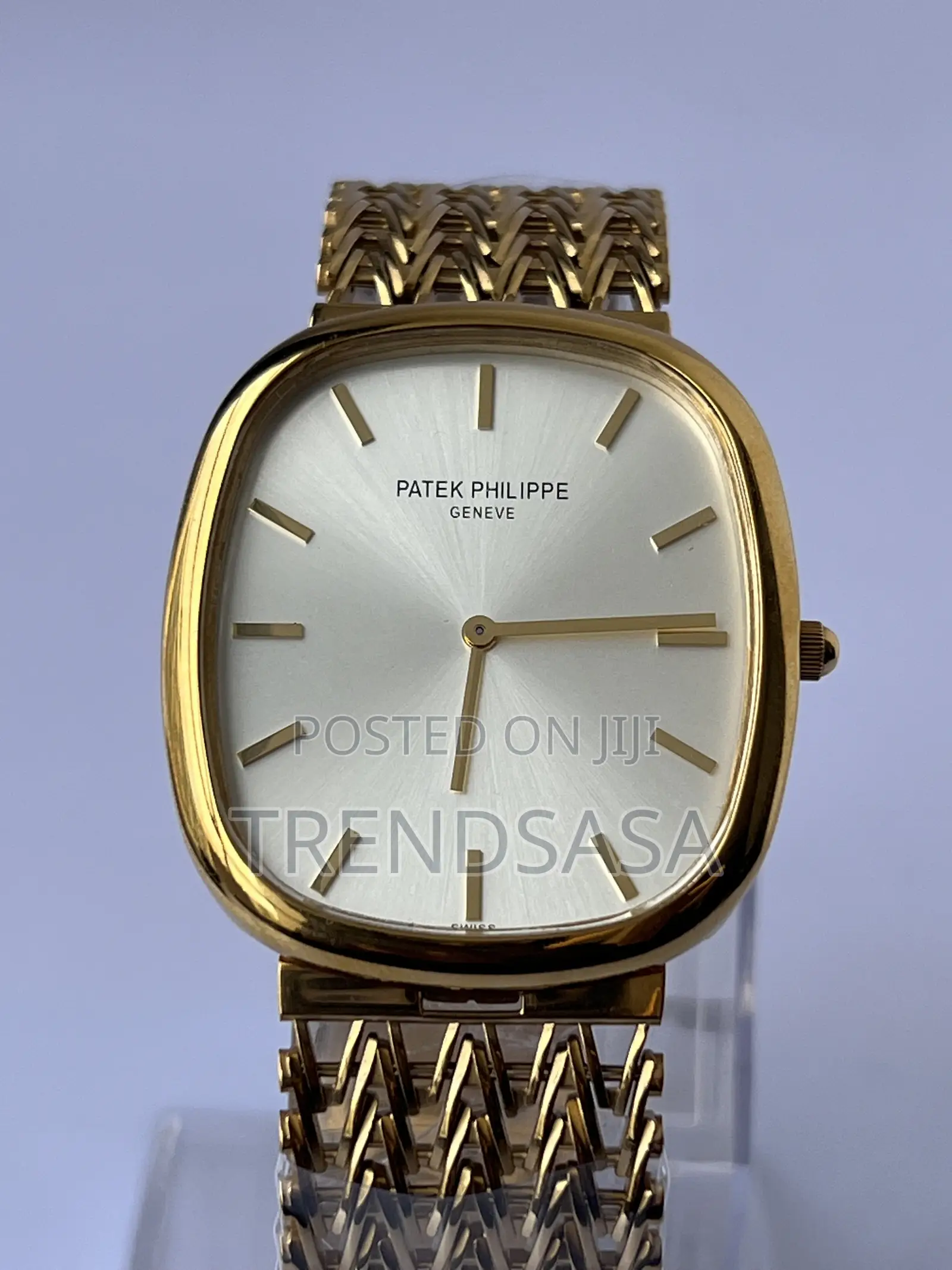 Patek PhilippeYellow Golden Ellipse Vintage Cushion Mesh Watch