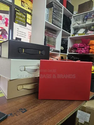 Quantum Exchange Exquisite Gift Box