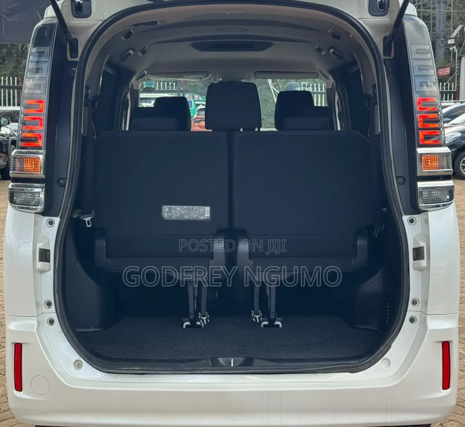Toyota Voxy 2019 White