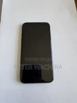 Apple iPhone 11 64 GB Black