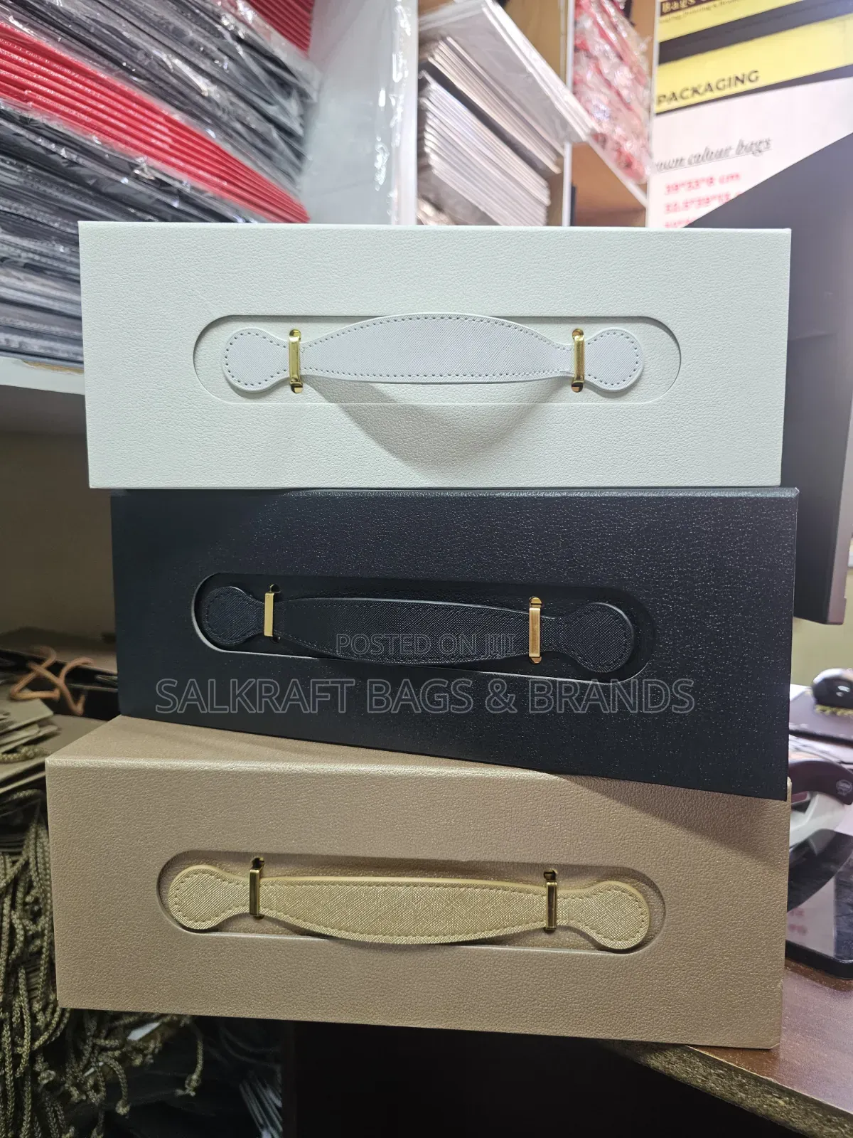 Briefcase Magnetic Gift Box (33×25×12cm)