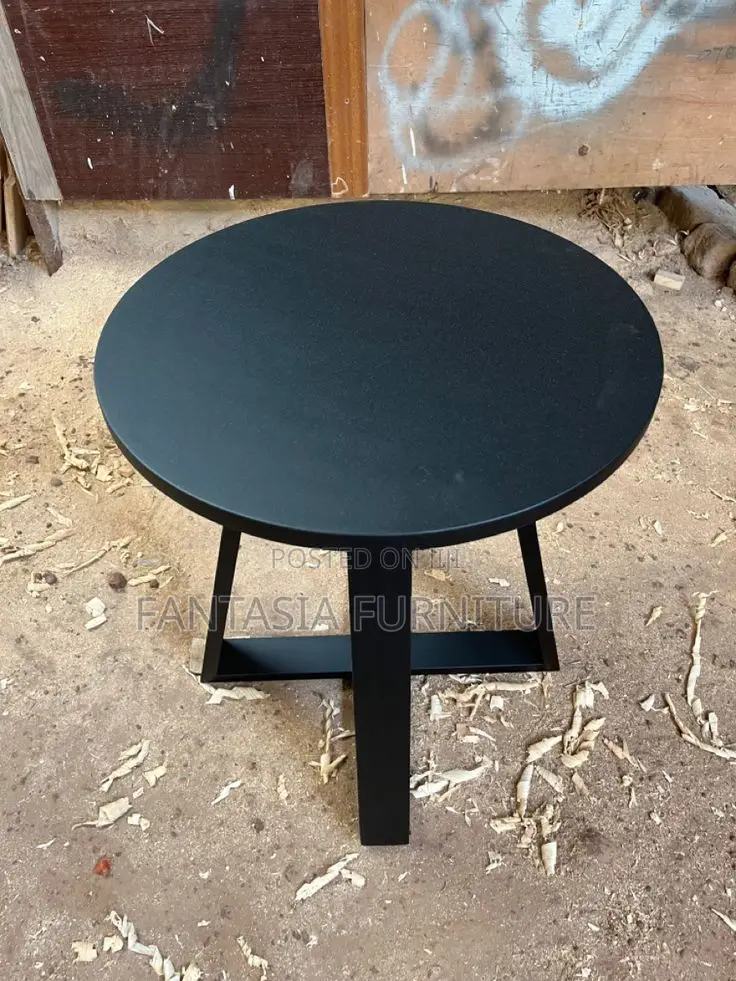 Round Matte Black Wooden Nesting Table