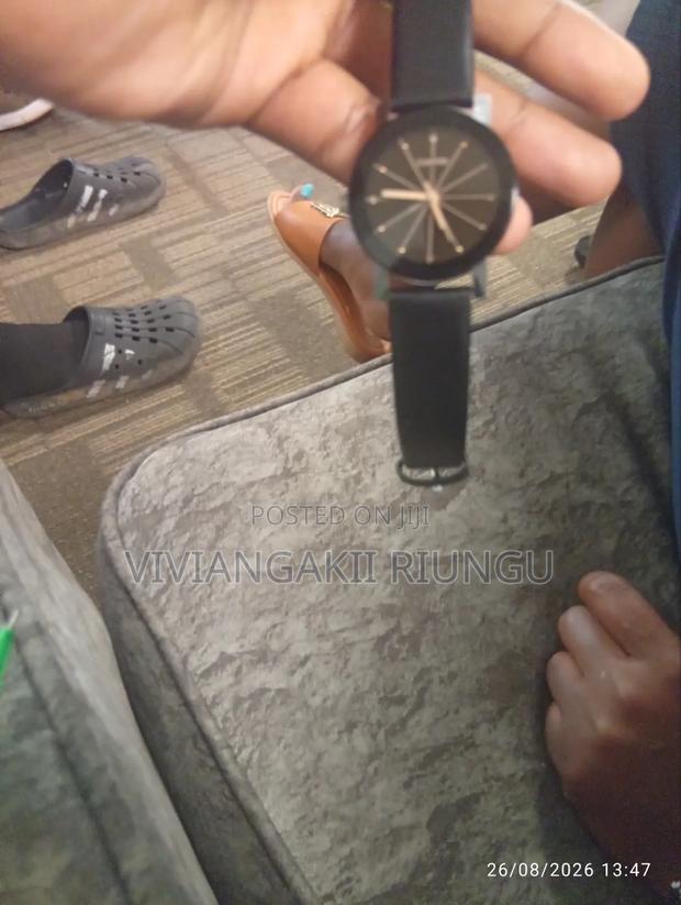 Casual Watch - thumbnail 2