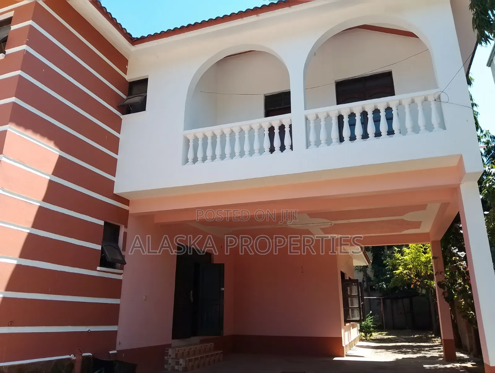 4bdrm Maisonette in Nyali Estate for rent