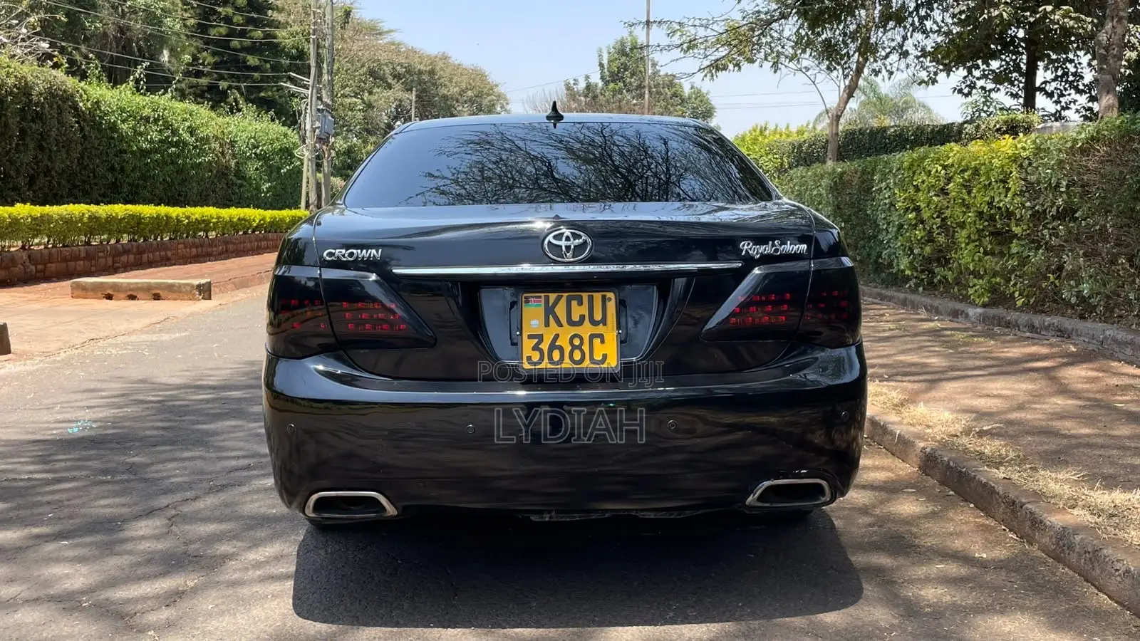 Toyota Crown 2012 Black
