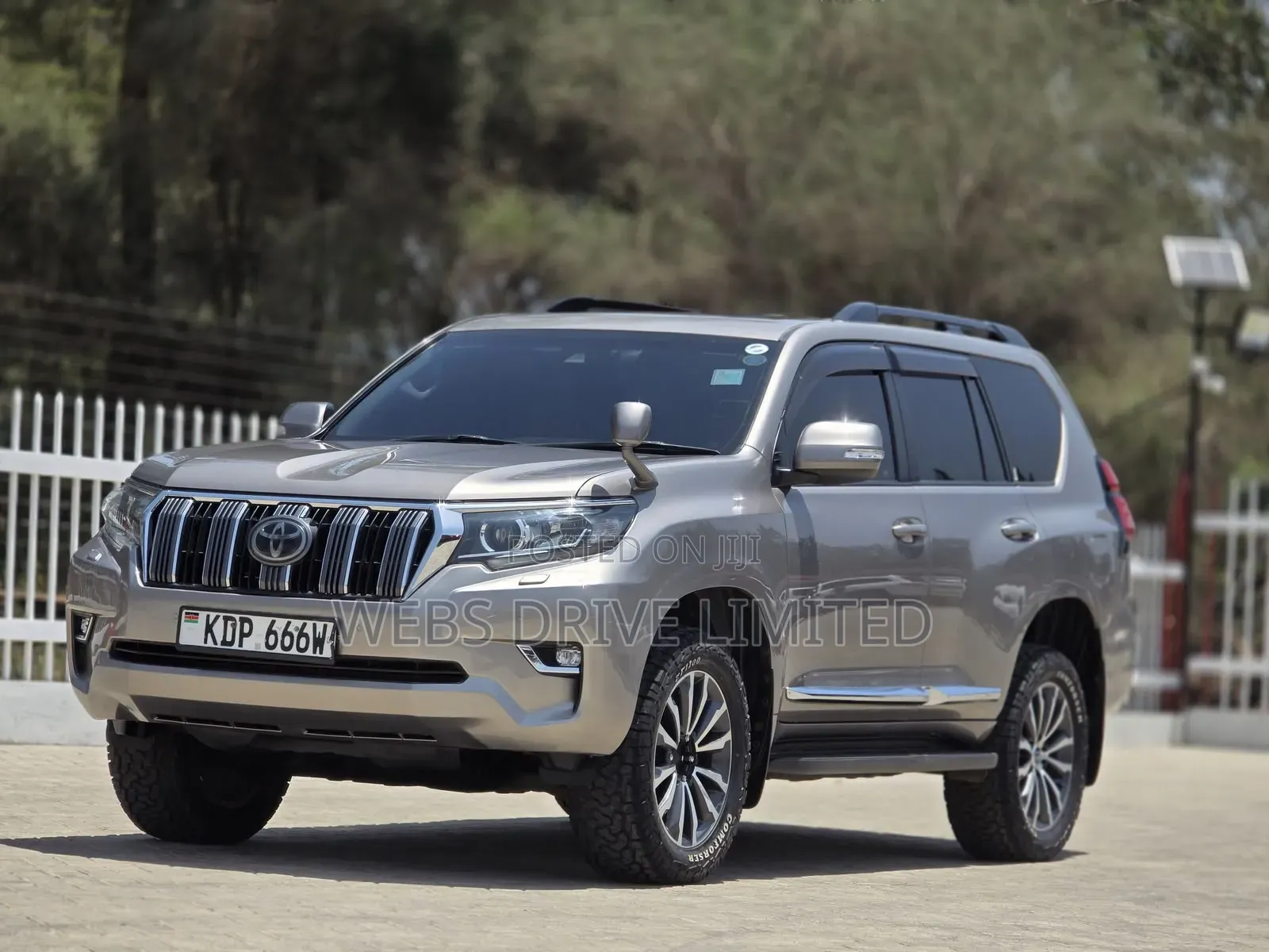 Toyota Land Cruiser Prado 2019 Gold