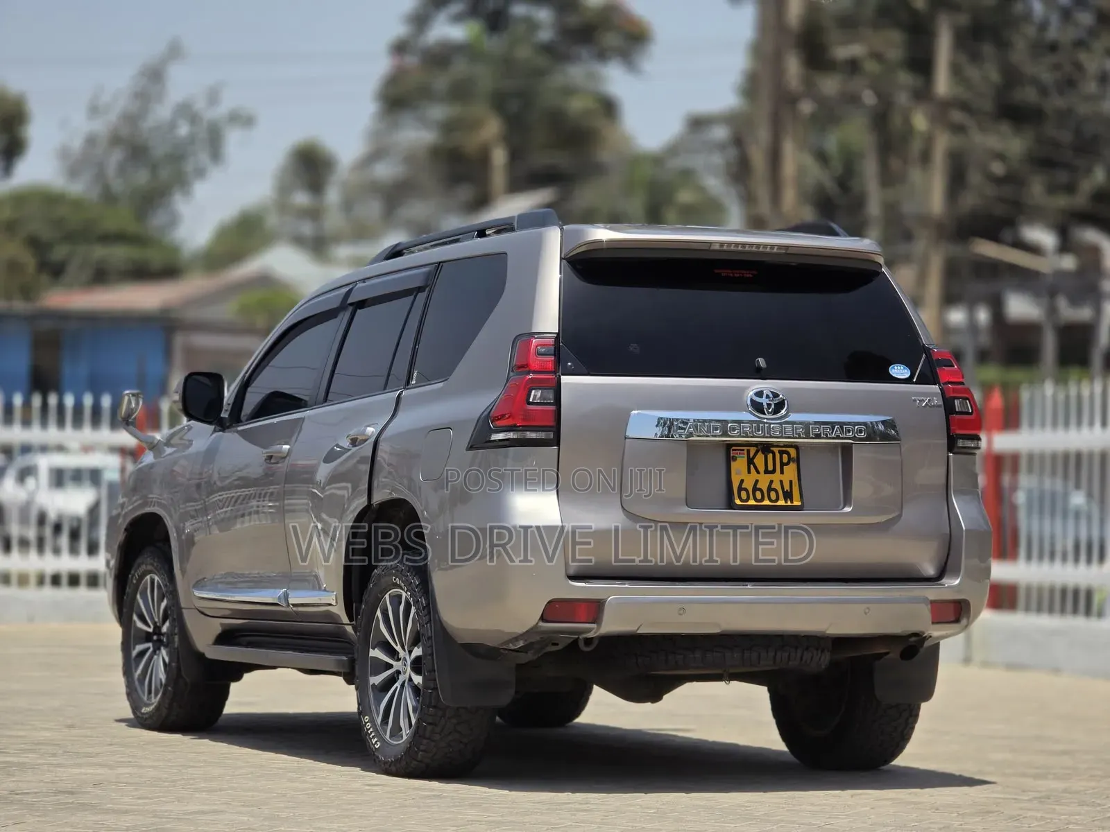 Toyota Land Cruiser Prado 2019 Gold
