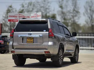 Toyota Land Cruiser Prado 2019 Gold
